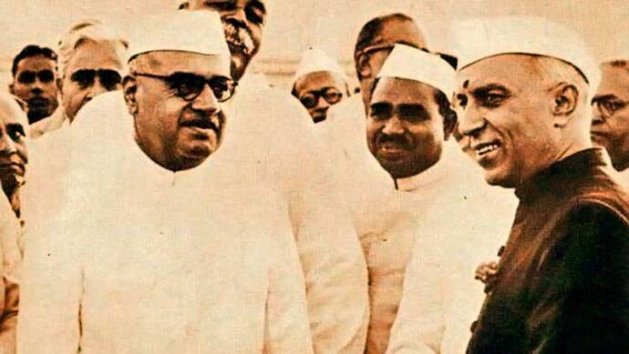 Jawahar Lal Nehru की 132वीं जयंती: Parliament में परंपरा नहीं निभाने का आरोप, कहा-Speaker समेत मंत्री रहे गायब