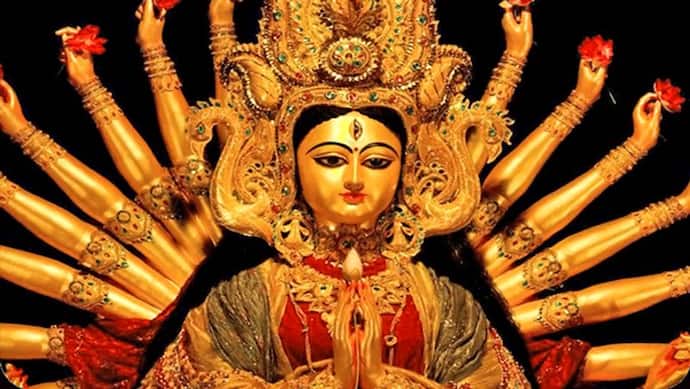 गुप्त नवरात्र में देवी को हर दिन लगाएं अलग-अलग चीजों का भोग, देवी पुराण में लिखे हैं ये उपाय