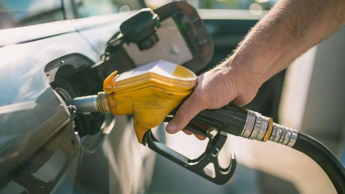 Petrol Diesel Price Today, 21 March 2022: 110 लीटर के पार पहुंचा क्रूड ऑयल, जानिए कितना हुआ फ्यूल प्राइस
