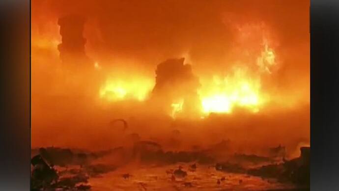 महाराष्ट्र के भिवंडी में आग का कहर, केमिकल फैक्ट्री में लगी भींषण आग