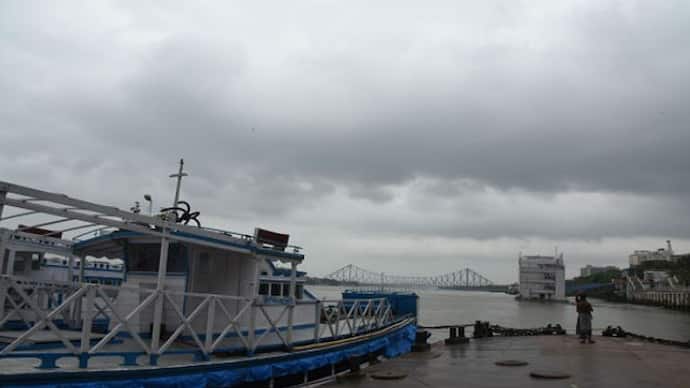 Kolkata will have to wait till August for heavy rainfall