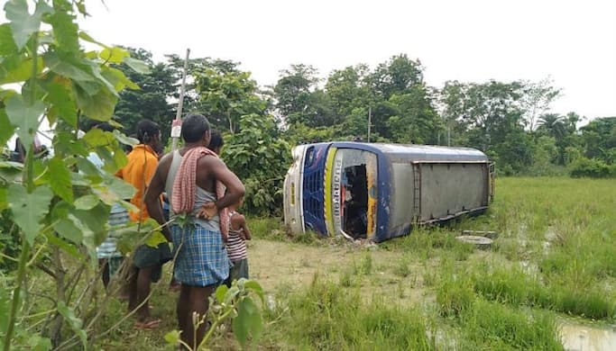 Bus overturns in Jhargram as driver fall unconscious