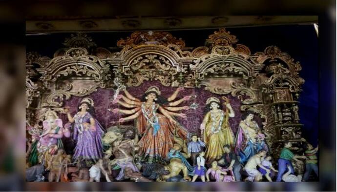 কেরালার মুরুগান মন্দির দেখতে এবার গন্তব্য হোক মহম্মদ আলি পার্কের পুজো