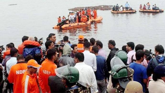 तीन दिन में दूसरा बड़ा हादसा, गोदावरी नदी में नाव पलटने से 12 लोगों की मौत