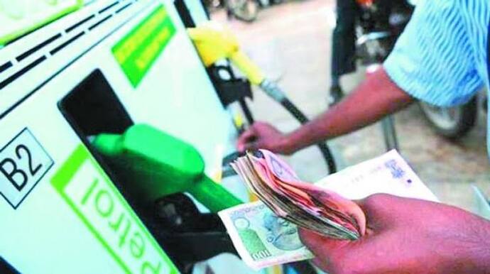 Petrol Diesel Price Today, 09 Jan 2022 : संडे पर तफरी करने के लिए पेट्रोल पर खर्च करना होंगे इतने रुपए, देखें