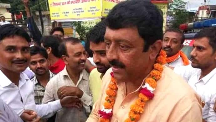 हमीरपुर उपचुनाव : बीजेपी के युवराज सिंह ने दर्ज की जीत, सपा कैंडिडेट को इतने वोटों से हराया