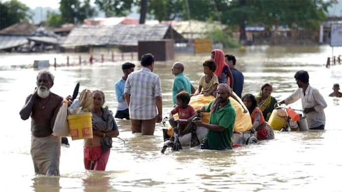 UP में आफत की बारिश, 44 लोगों की मौत-CM ने किया 4-4 लाख रुपए मुआवजे का ऐलान