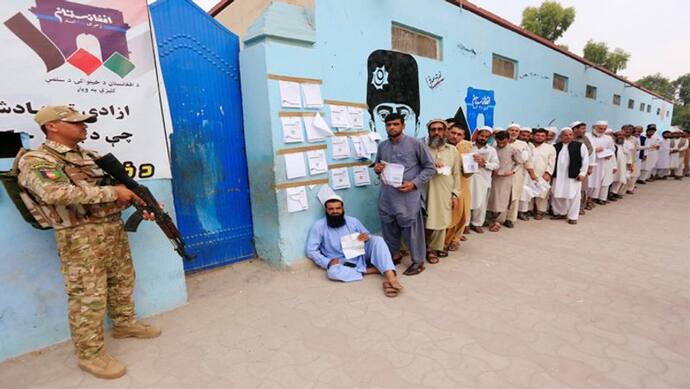 अफगानिस्तान में ऐसा फैला आतंक, तालिबान के डर से वोट देने घर से नहीं निकले लोग