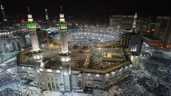 अंतरिक्ष से ऐसी दिखती है मक्का की पवित्र मस्जिद, सऊदी के पहले अंतरिक्ष यात्री ने शेयर की तस्वीर