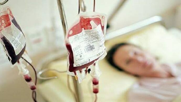 सरकारी अस्पताल में तड़पती रही मरीज, 4 घंटे करती रही खून की उल्टियां