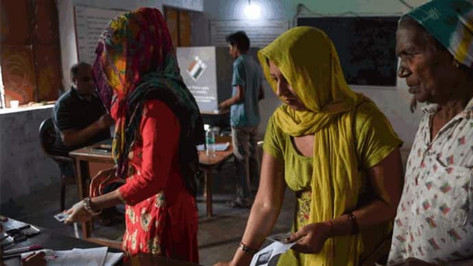 हरियाणा : पांच मतदान केंद्रों पर कल फिर से मतदान, सोमवार को मिली थी कुछ खामियां