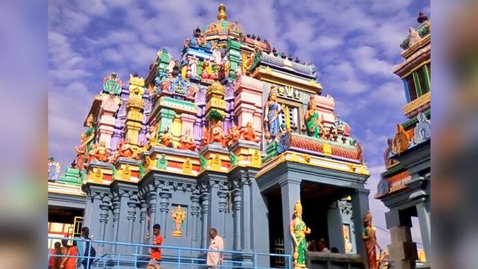 चेन्नई के इस मंदिर हैं होती है देवी लक्ष्मी के 8 रूपों की पूजा, मनोकामना पूर्ति के चढ़ाई जाती है 1 खास चीज