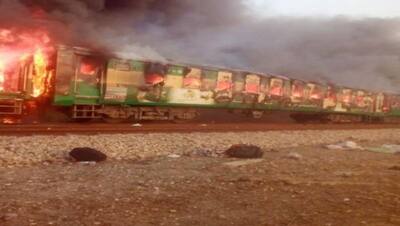 पाकिस्तान : ट्रेन में सो रहे थे लोग, नाश्ता बनाया जा रहा था तभी सिलेंडर से हुआ तेज धमाका, 73 की मौत