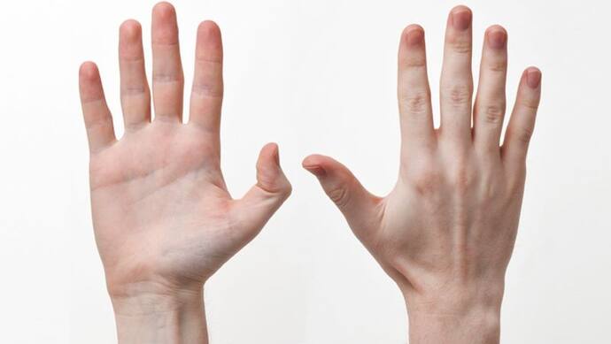 हस्तरेखा: हाथ की उंगलियों के बीच सामान्य से ज्यादा गैप है तो समझ लीजिए ये है अशुभ संकेत