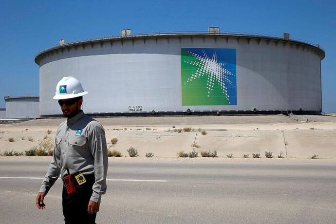 कच्चे तेल की कीमतों में कमी का असर, सऊदी अरामको के 2019 के लाभ में 20.6 प्रतिशत की भारी गिरावट