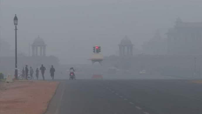 दिल्ली को प्रदूषण से निजात नहीं, फिर गंभीर बने हालात