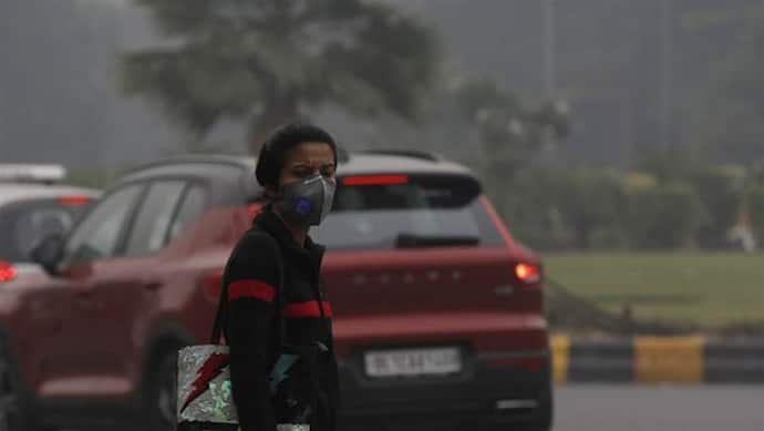 दिल्ली की सांसों को नहीं मिल रहा चैन, फिर खराब स्थिति में पहुंची हवा
