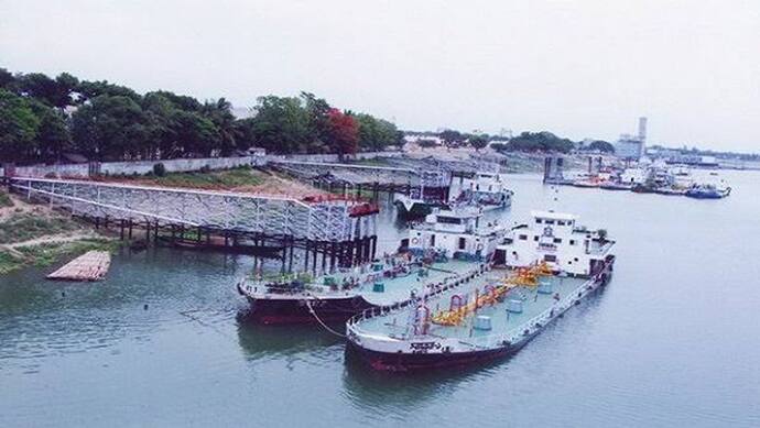 बांग्लादेश ने त्रिपुरा के दो स्थलीय बंदरगाहों के जरिये नौ सामानों के आयात पर लगी रोक हटायी