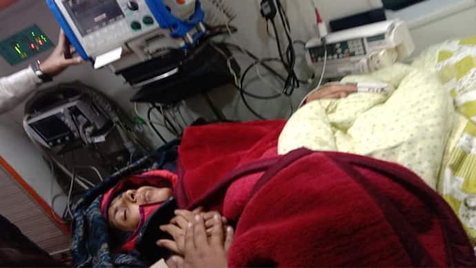 13 दिनों से अनशन पर बैठीं स्वाति मालीवाल की बिगड़ी  तबीयत, अस्पताल में भर्ती