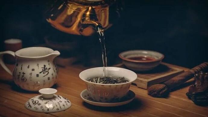 सर्दियों में पिएं ये 4 स्पेशल चाय, वजन को घटाने से लेकर हैं इनके कई फायदे