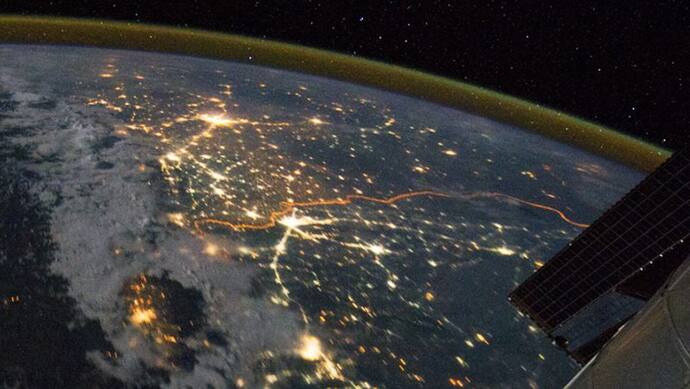 स्पेस से ऐसा दिखता है भारत पाकिस्तान बॉर्डर