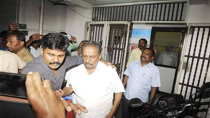मुसलमानों को भड़काने वाले तमिल स्कॉलर गिरफ्तार, दिया था, मोदी और शाह को खत्म करने का सुझाव