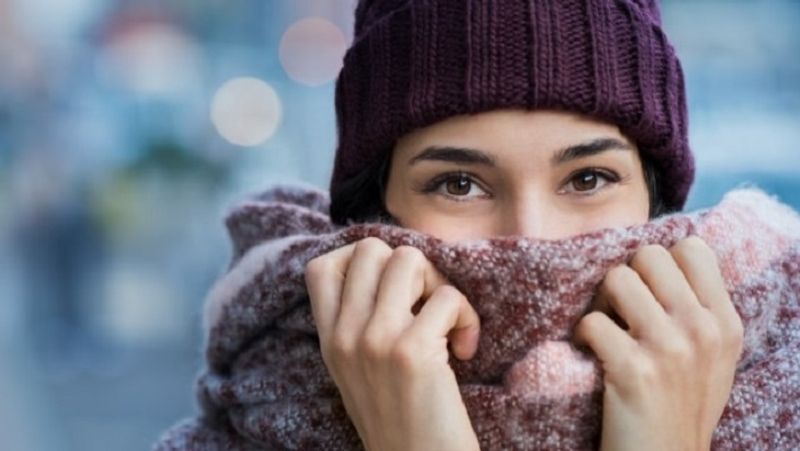 इन 4 तरीकों से कर सकते हैं सर्दियों में होने वाली एलर्जी से अपना बचाव