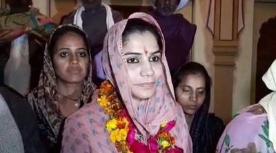 पाकिस्तान की हिंदू बेटी ने रचा भारत में इतिहास, 8 साल के संघर्ष के बाद हाल ही में मिली थी नागरिकता