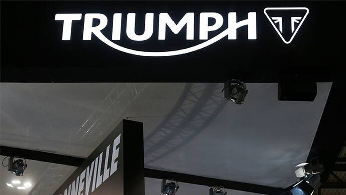 Bajaj और ब्रिटेन के मोटरसाइकिल ब्रांड Triumph  ने मीडियम रेंज मोटरसाइकिल बनाने के लिए मिलाया हाथ