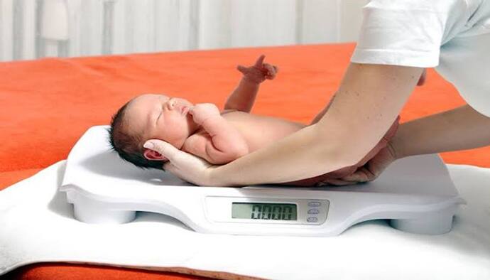 एक अध्यन के अनुसार जन्म के समय अगर बच्चे का वजन कम है, तो शारीरिक क्षमता कमजोर हो सकती है