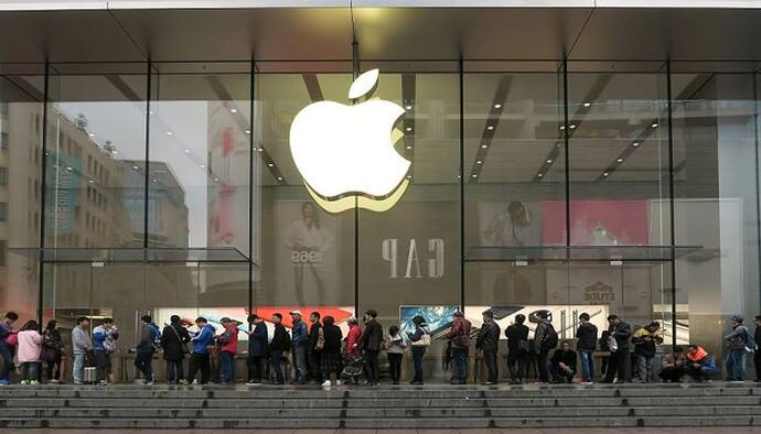 Covid 19 : Apple स्टोर्स पर ग्राहकों के लिए फेस मास्क फिर अनिवार्य, छूट मिलते ही संक्रमित हुए थे 22 कर्मचारी