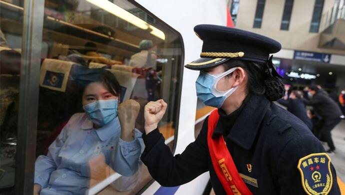 चीन में थम नहीं रहे कोरोना वायरस के मामले, मरने वालों की संख्या भी पहुंची 1700 के पार