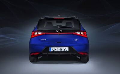Hyundai ने i20, Santro समेत कई गाड़ियों पर ऑफर किया बंपर Discounts, पसंदीदा मॉडल के लिए बस चुकाएं इतना दाम