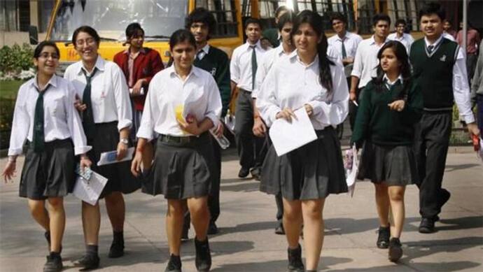दिल्ली दंगा: प्रभावित इलाकों में 97% छात्र परीक्षा में हुए शामिल, CBSE ने जारी किया डाटा