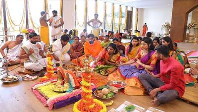 500 पंडित, 40 एकड़ में हजारों लोग...कर्नाटक सरकार में मंत्री श्रीरामुलु के बेटी की आज  होगी शाही शादी