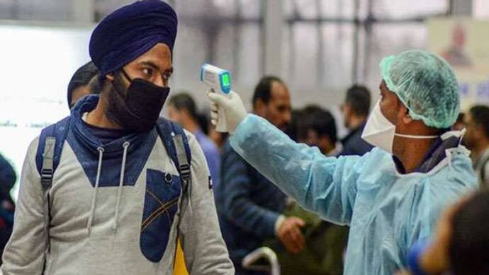 कोरोना का कहर, भारत में संक्रमितों की संख्या पहुंची 52, चीन में अब तक 3136 मौतें