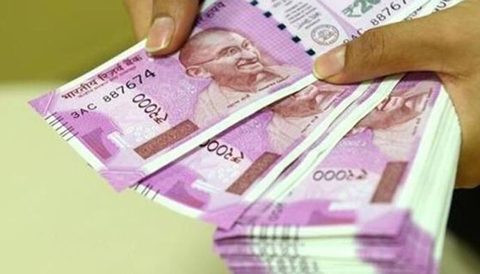 शेयर बाजार में आई रौनक से निवेशकों की संपत्ति 6.32 लाख करोड़ रुपए बढ़ी