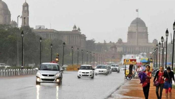 दिल्ली में मौसम का बदला मिजाज, कई हिस्सों में झमाझम बारिश के साथ पड़े ओले