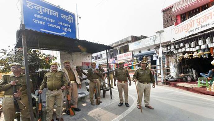 राम की नगरी अयोध्या में बाहरी व्यक्तियों के प्रवेश पर रोक, होटलों व धर्मशालाओं में नहीं होगी बुकिंग