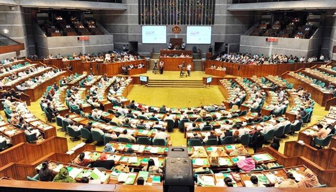 कोरोना का कहरः बांग्लादेश में दूसरी मौत, टाला गया संसद का विशेष सत्र