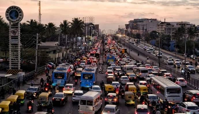 बेंगलुरू के ट्रैफिक जाम में फंसने वालों के लिए गुड न्यूज, ट्रवेल टाइम में 50% की कमी