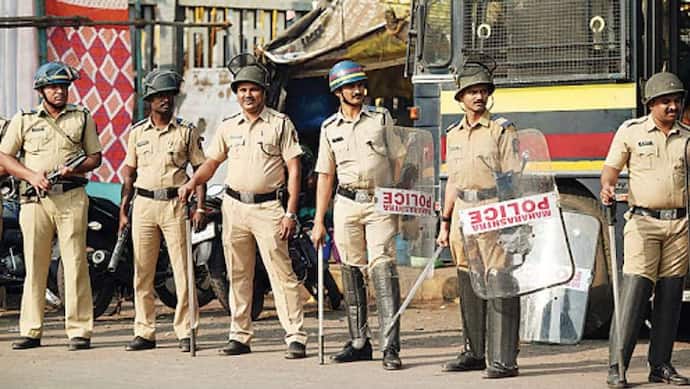 96 पुलिसवाले कोरोना संक्रमित, दिल्ली में लागू हो सकती है सरकार की गाइड लाइन, खुल सकती हैं दुकान