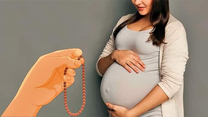 स्वस्थ शिशु के लिए गर्भवती महिला को रोज करना चाहिए इस 1 मंत्र का जाप