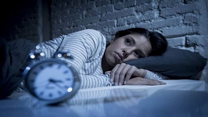 क्या कोरोनावायरस की टेंशन ने उड़ा दी है नींद, ये 5 तरीके हो सकते हैं कारगर