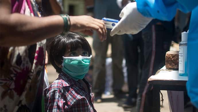 Maharashtra में कोरोना संक्रमण ने फिर डराया, मुंबई में थोड़ी राहत,  तीन दिन बाद 4% घटे नए केस
