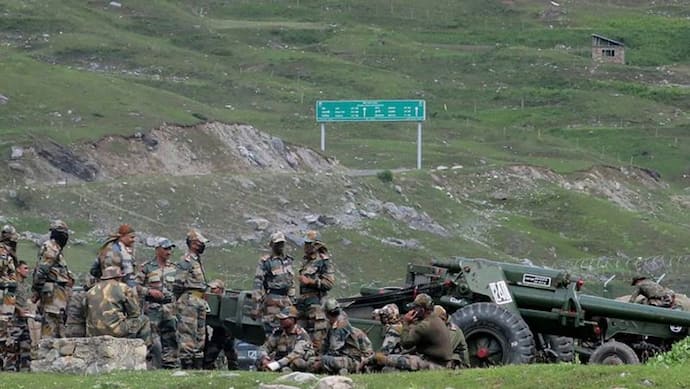 सीमा विवाद: गलवान में झड़प की जगह से भारतीय सेना भी हटी 1.5 किमी पीछे: रिपोर्ट