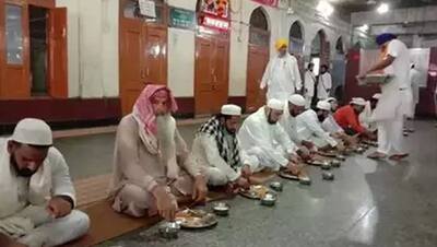 एकता की मिसाल: स्वर्ण मंदिर के लिए मुस्लिमों ने दान किया 330 क्विंटल अनाज, 22 दिन में हुआ इकट्ठा