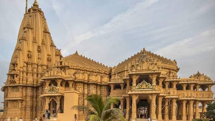 गुजरात में मंदिरों की कमाई 4 करोड़ से घटकर 20 लाख पहुंची, लॉकडाउन में 90% तक घटी आमदनी