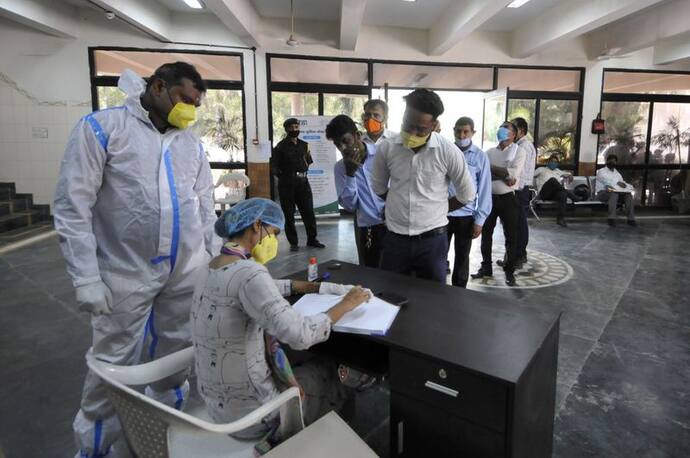 कोरोना : भारत ने 2 दिन में कर डाले 10 लाख टेस्ट, मार्च के अंत तक हर रोज हो रही थीं सिर्फ 10000 जांचें