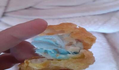 भूखी बेटी के लिए मां ने ऑनलाइन मंगवाई चिकन पकौड़ी, अंदर से निकली नीले रंग की खौफनाक चीज